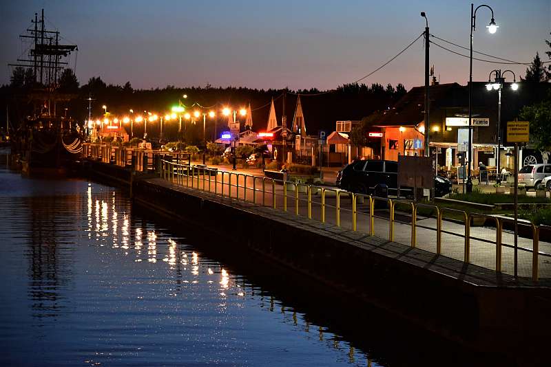 Łeba by night